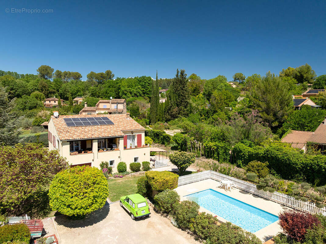 Maison à SAINT-ANTONIN-DU-VAR