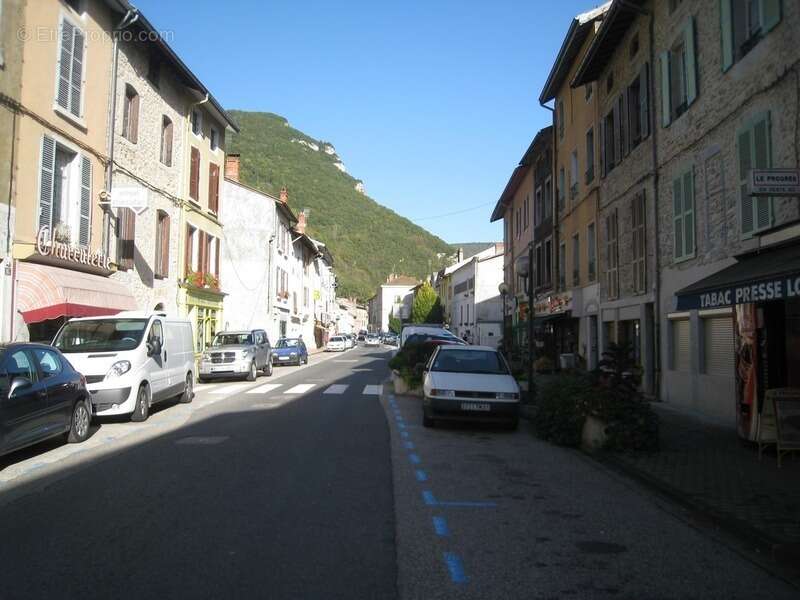 Appartement à SAINT-RAMBERT-EN-BUGEY