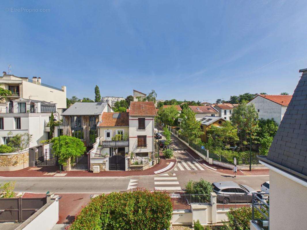 Appartement à GARCHES