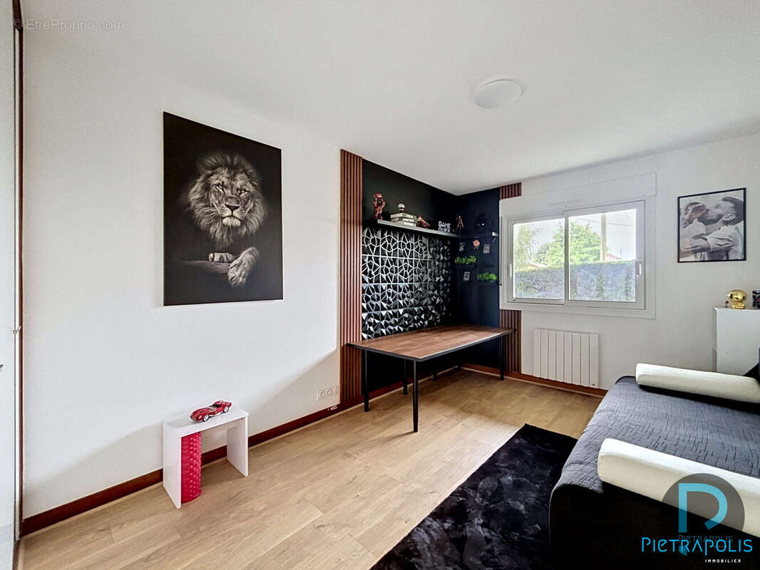 Appartement à VONNAS
