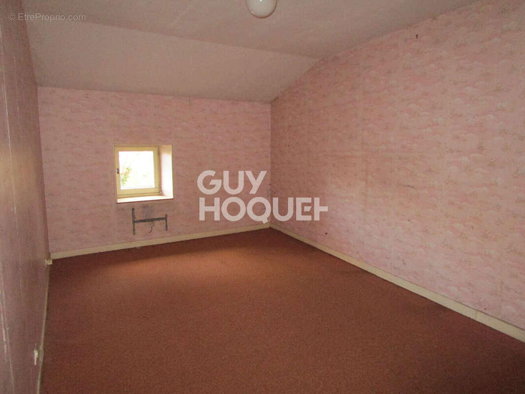 Maison à LAVOUTE-CHILHAC