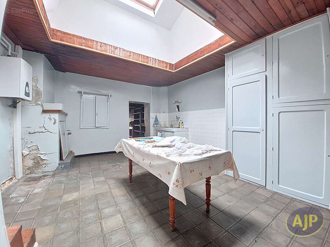 Maison à LA CHAPELLE-PALLUAU