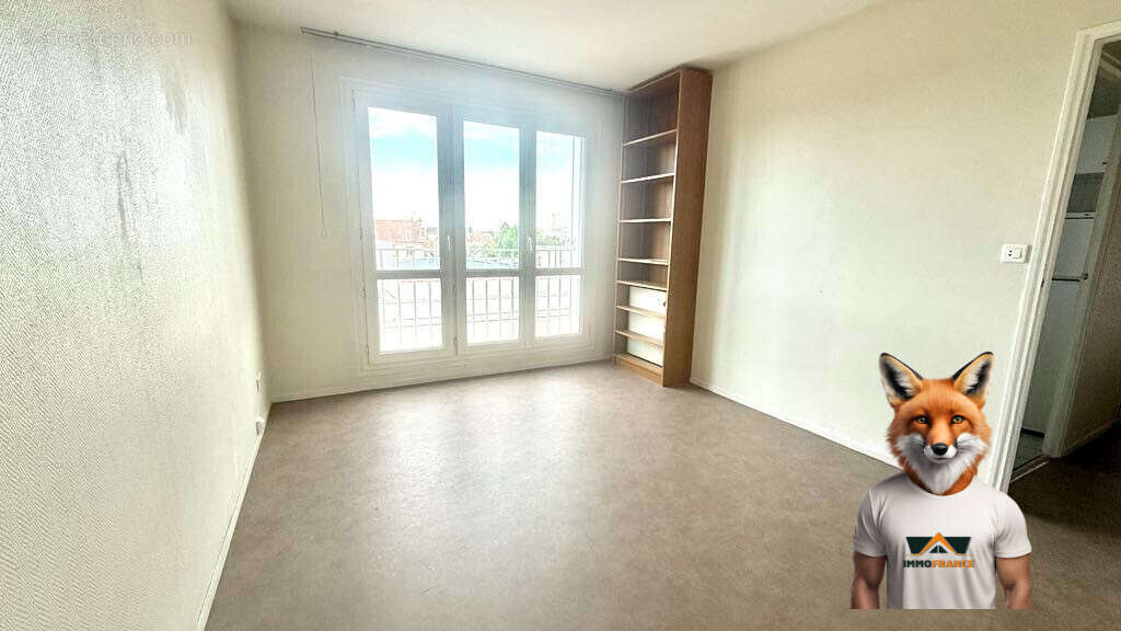 Appartement à SAINT-JULIEN-LES-VILLAS