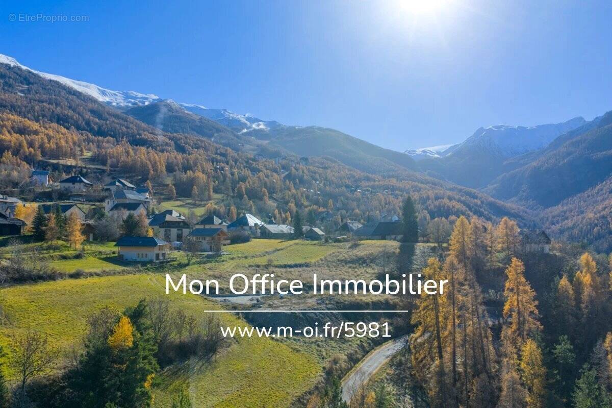 Terrain à LES ORRES