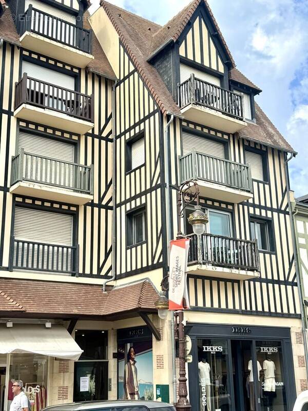 Appartement à DEAUVILLE