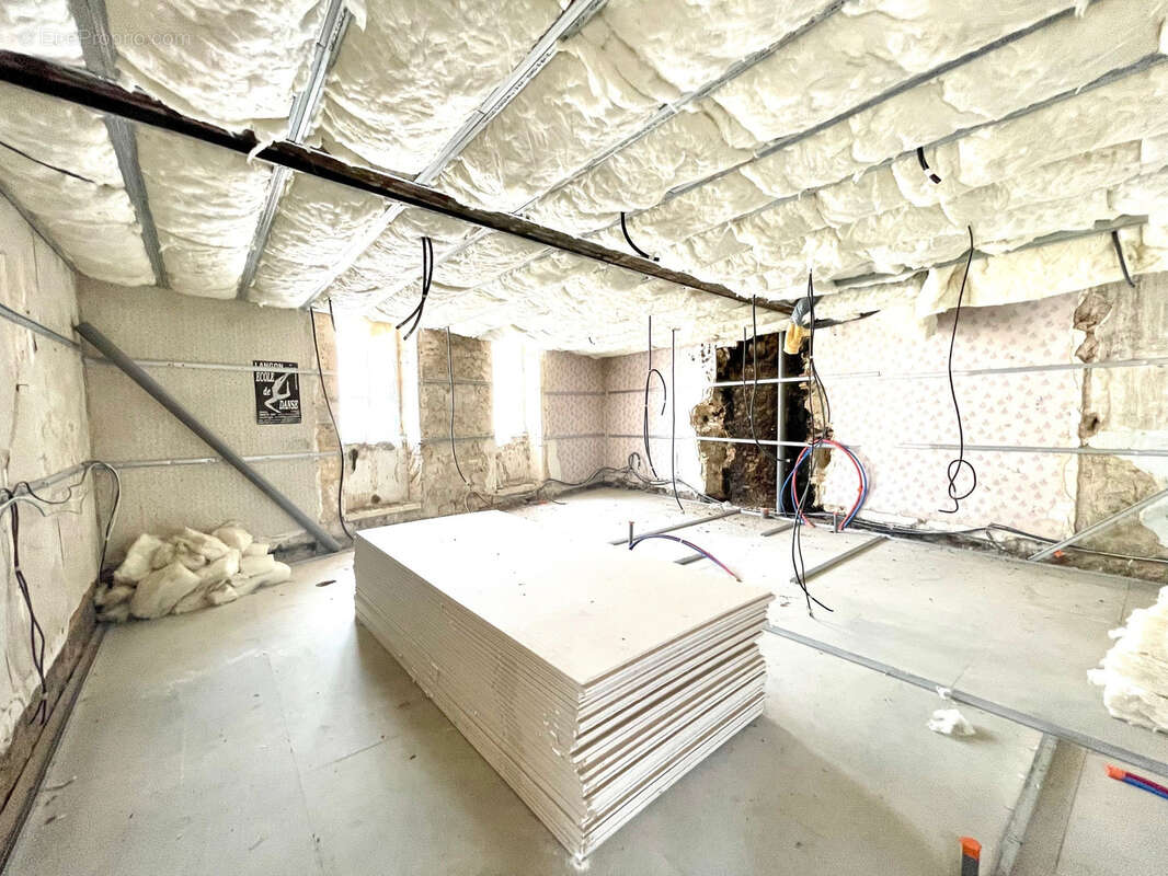 Maison à SAINT-MACAIRE