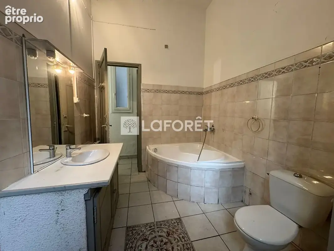 Appartement T2 rez-de-jardin centre ville - photo 5