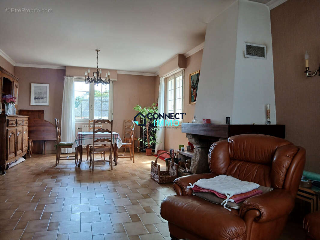 Maison 142 m² à Spezet  - photo 4