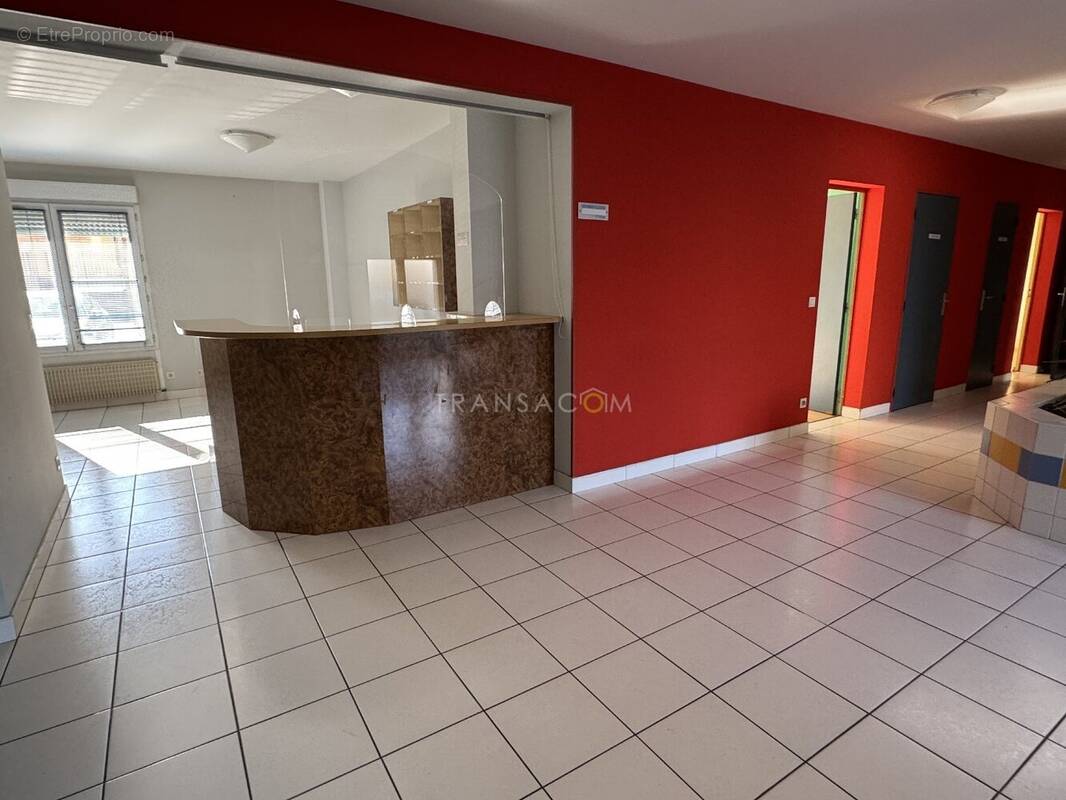 Commerce à SAINT-PIERRE-DES-CORPS