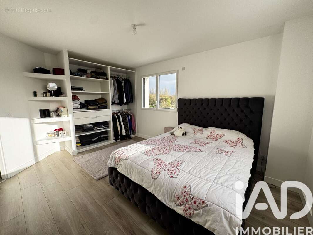 Maison 185 m² à Bouguenais  - photo 9