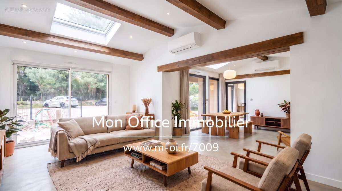 Référence : 7009-les. - maison rénovée à 100m de la mer avec jardin et garage à grimaud beauvallon - photo 4