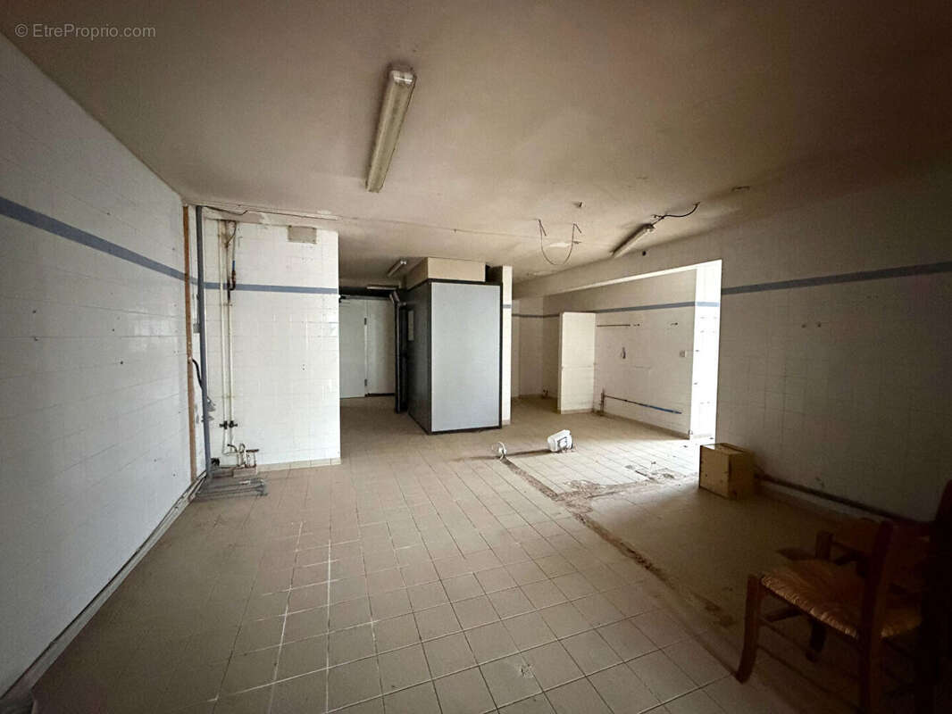 Commerce à ROCHEFORT