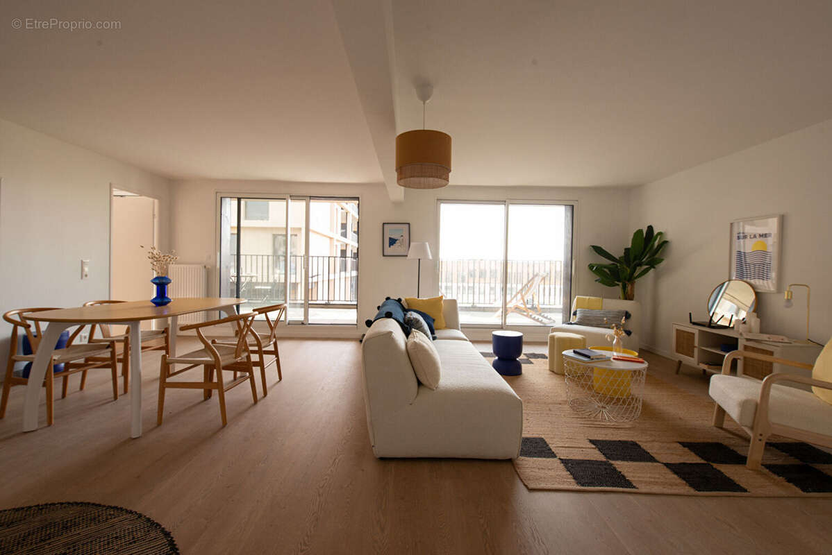 Appartement à BORDEAUX
