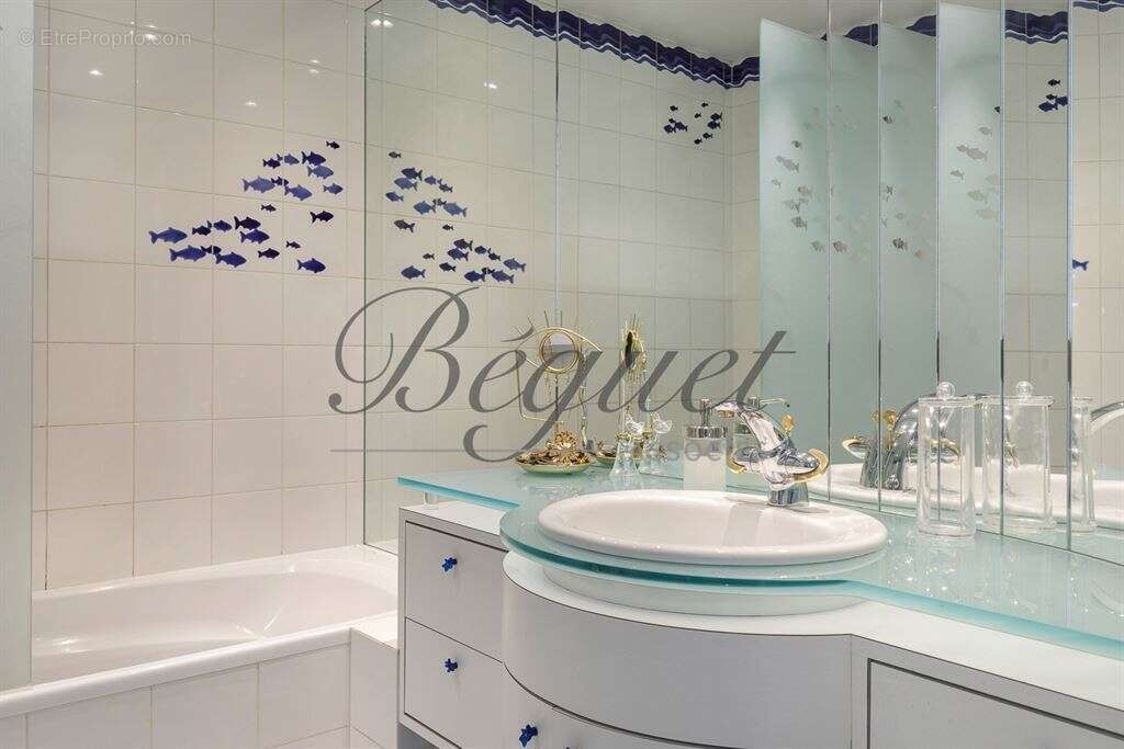 Appartement à BOULOGNE-BILLANCOURT