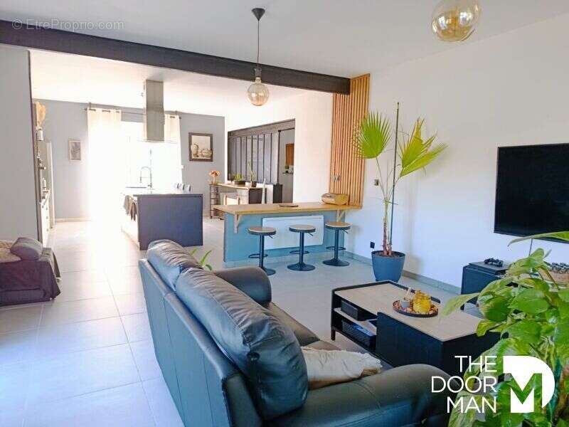 Maison à CASTELSARRASIN