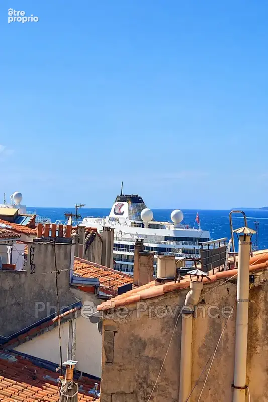 Appartement à MARSEILLE-2E