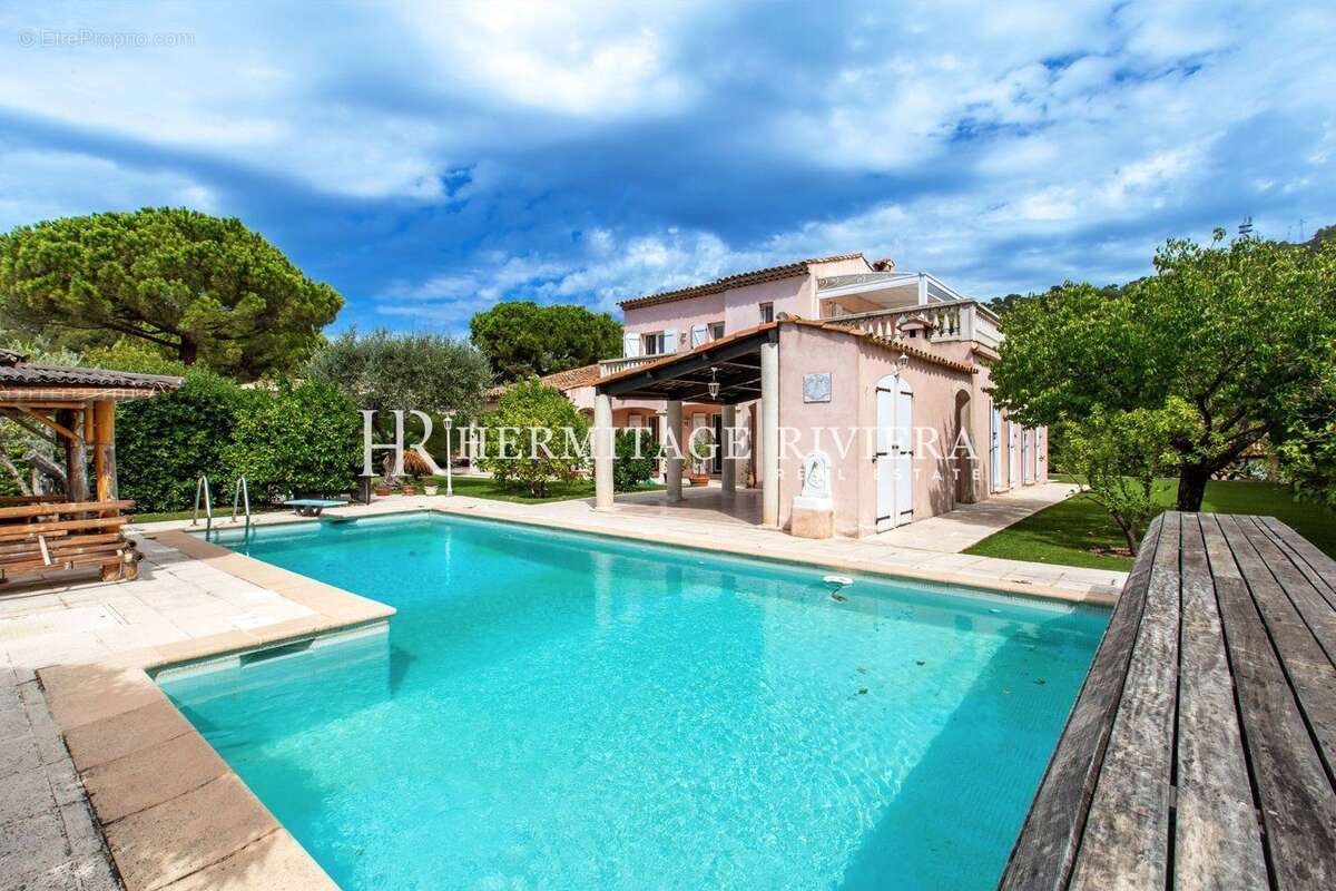 Maison 188 m² à Villefranche-Sur-Mer  - photo 11