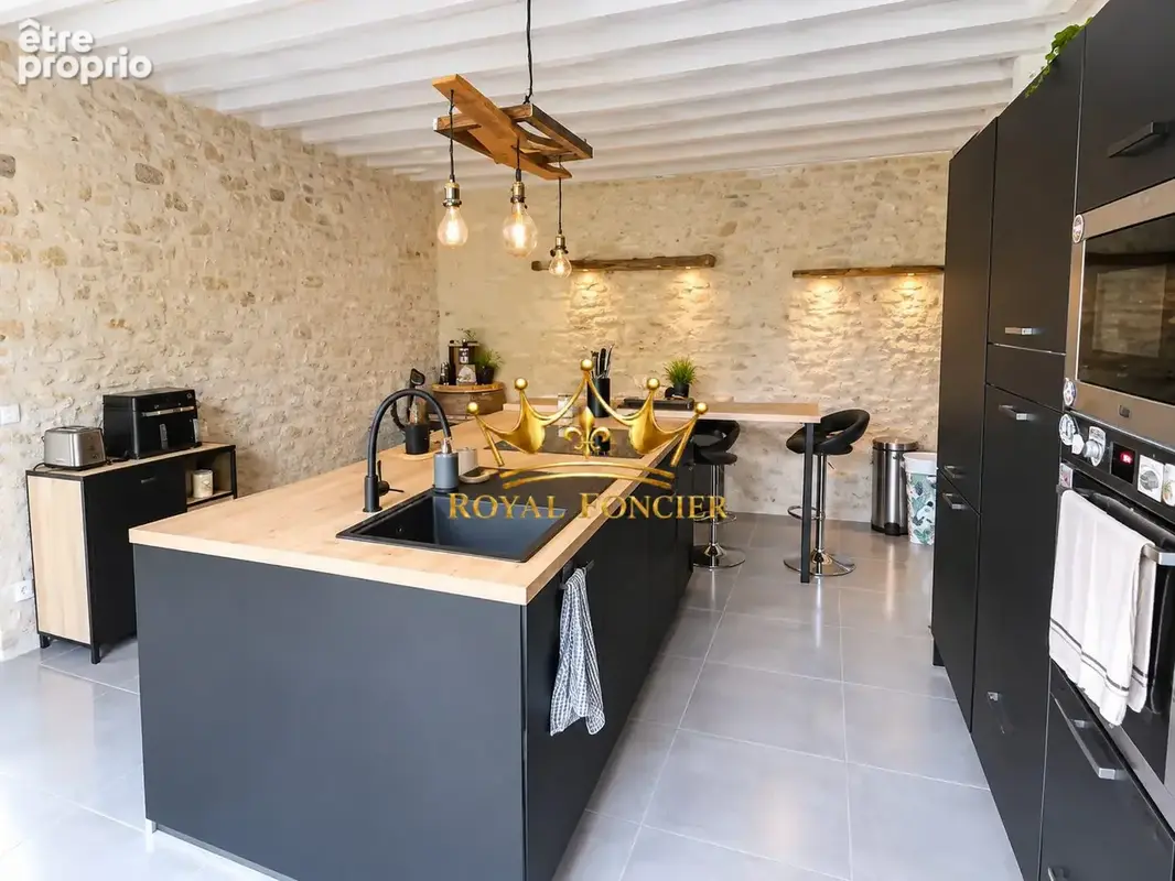 Maison 4 pièces 100 m² à vendre à Sainte-Maure-De-Touraine (37800) - photo 4