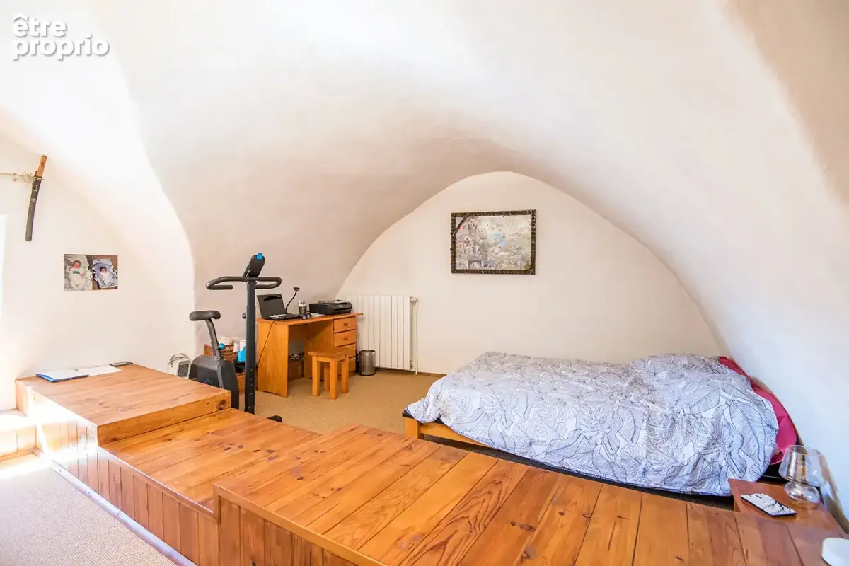 Maison caussenarde de caractère sur le causse noir - Bien atypioque et rare. - photo 14