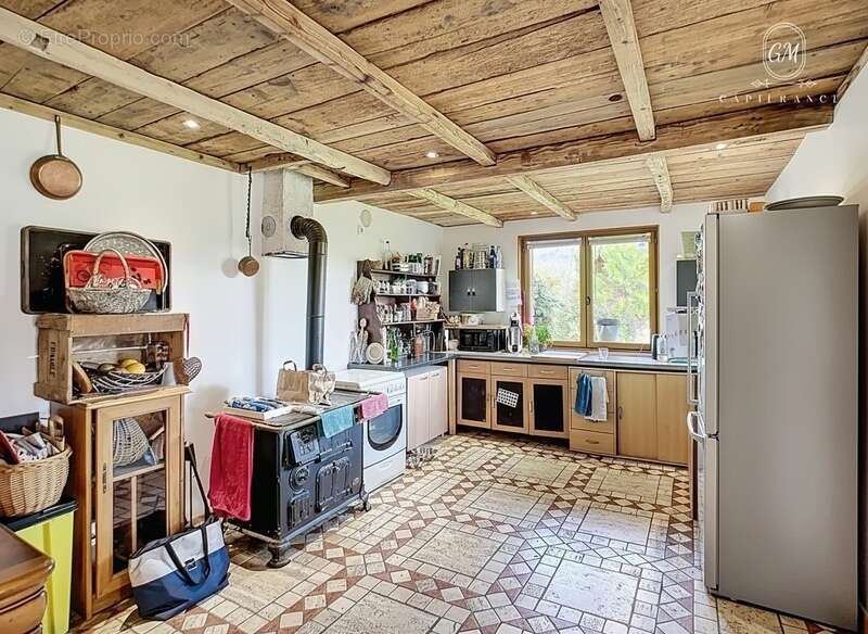 Maison à LA CHAPELLE-SAINT-MARTIN