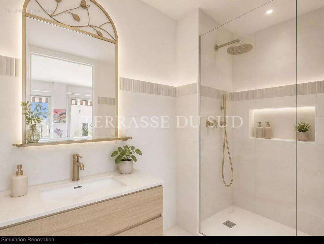 Appartement à MARSEILLE-6E