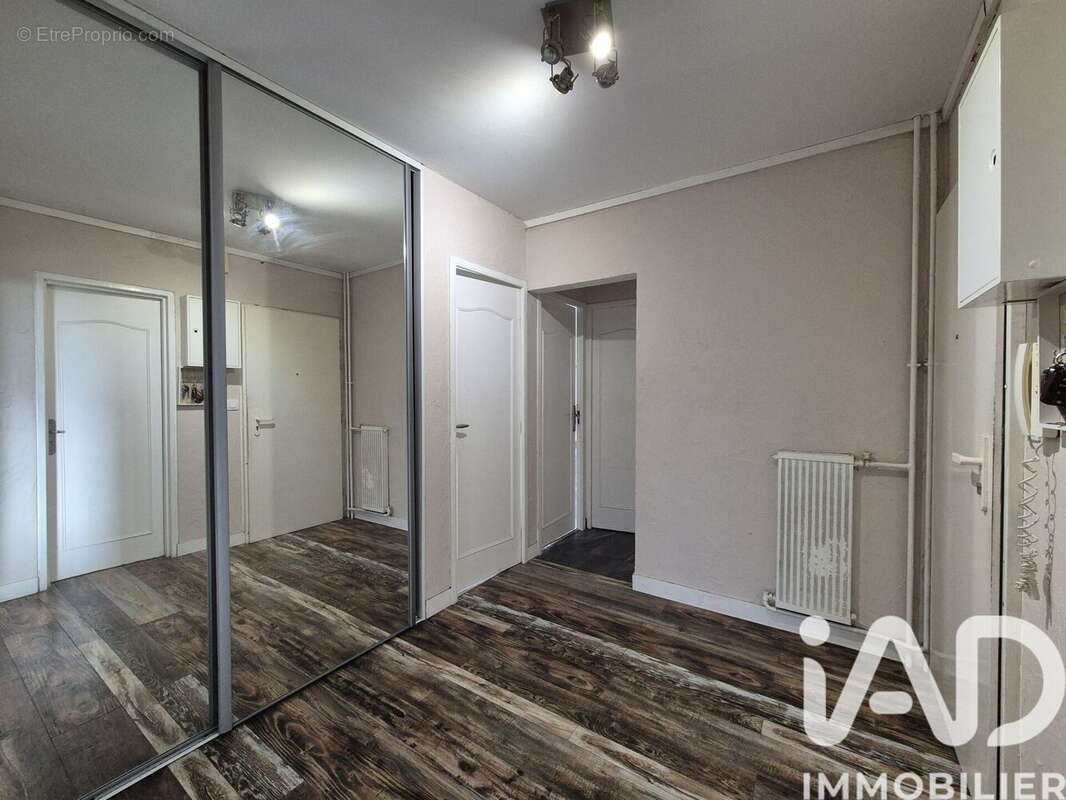 Photo 3 - Appartement à MELUN