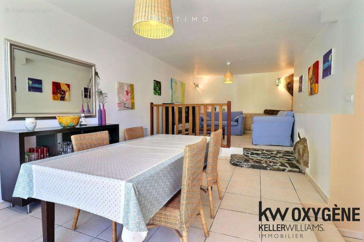 Maison à FERRIERES-POUSSAROU