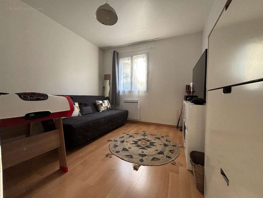 Maison à SAINT-PIERRE-DU-PERRAY