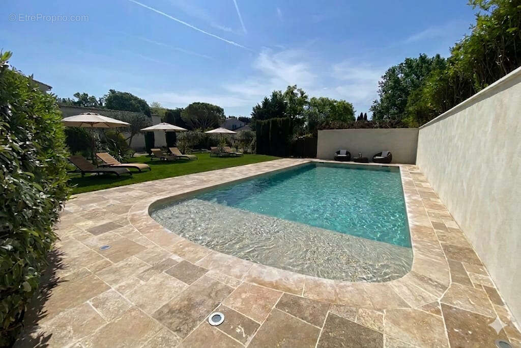 Maison à SAINT-REMY-DE-PROVENCE