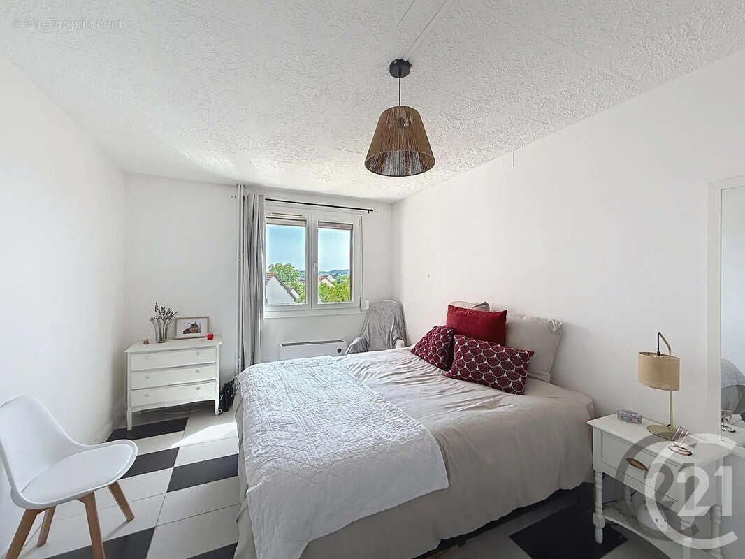 Appartement à SAINT-CLEMENT
