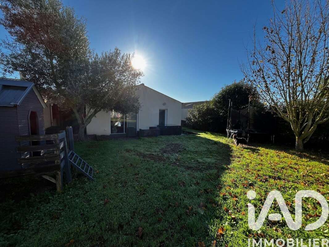 Photo 3 - Maison à LA JARRIE