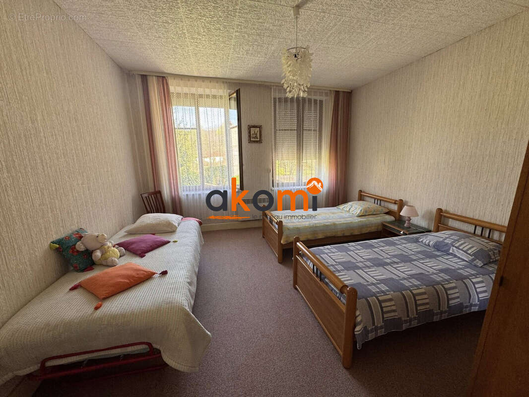 Appartement à CELLES-SUR-PLAINE