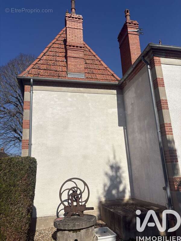 Photo 3 - Maison à CERCY-LA-TOUR