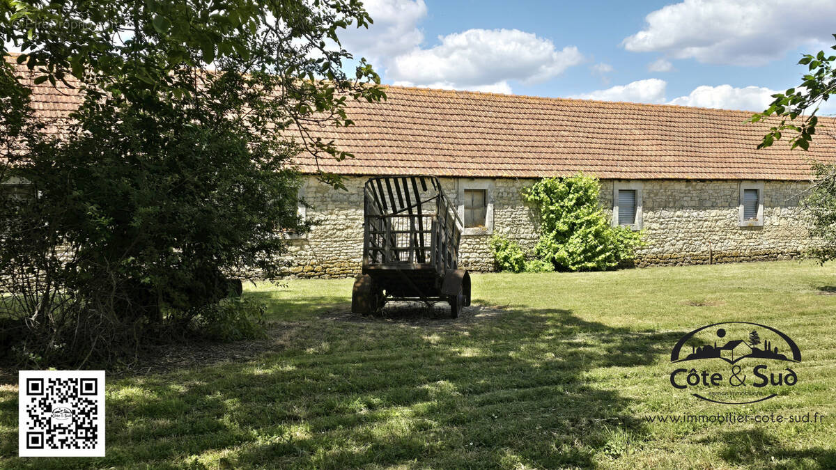 Maison à AIGREFEUILLE-D&#039;AUNIS