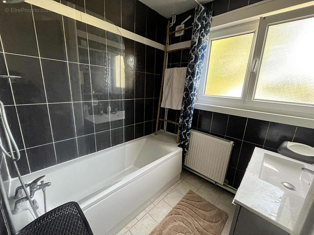 Maison à VALENCIENNES