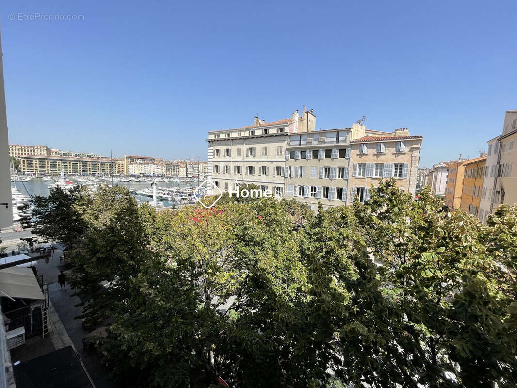 Appartement à MARSEILLE-1E