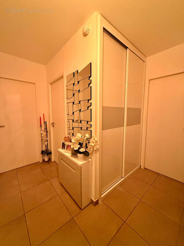 Appartement à VETRAZ-MONTHOUX