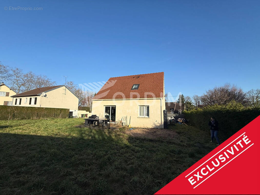 Maison à SAINT-FARGEAU