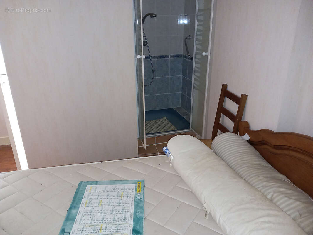 Maison à CHATELUS-LE-MARCHEIX