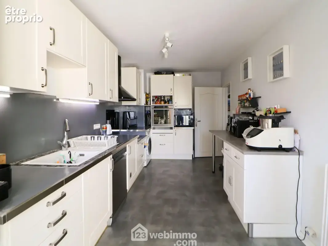 Appartement 4 pièces 88 m² à vendre à Marseille-8e (13008) - photo 7