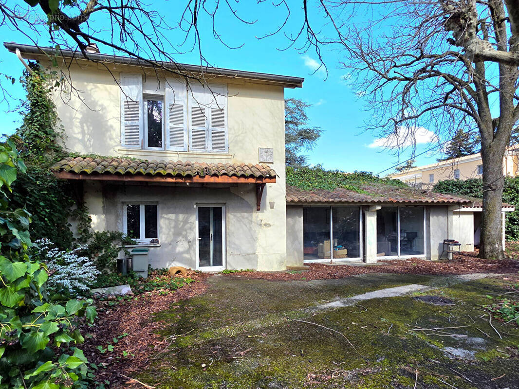 Maison à ROMANS-SUR-ISERE