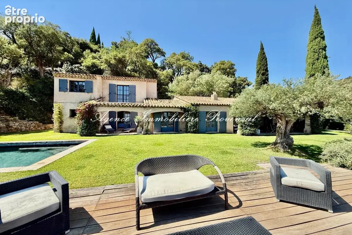 Maison 180 m² à Grimaud  - photo 5