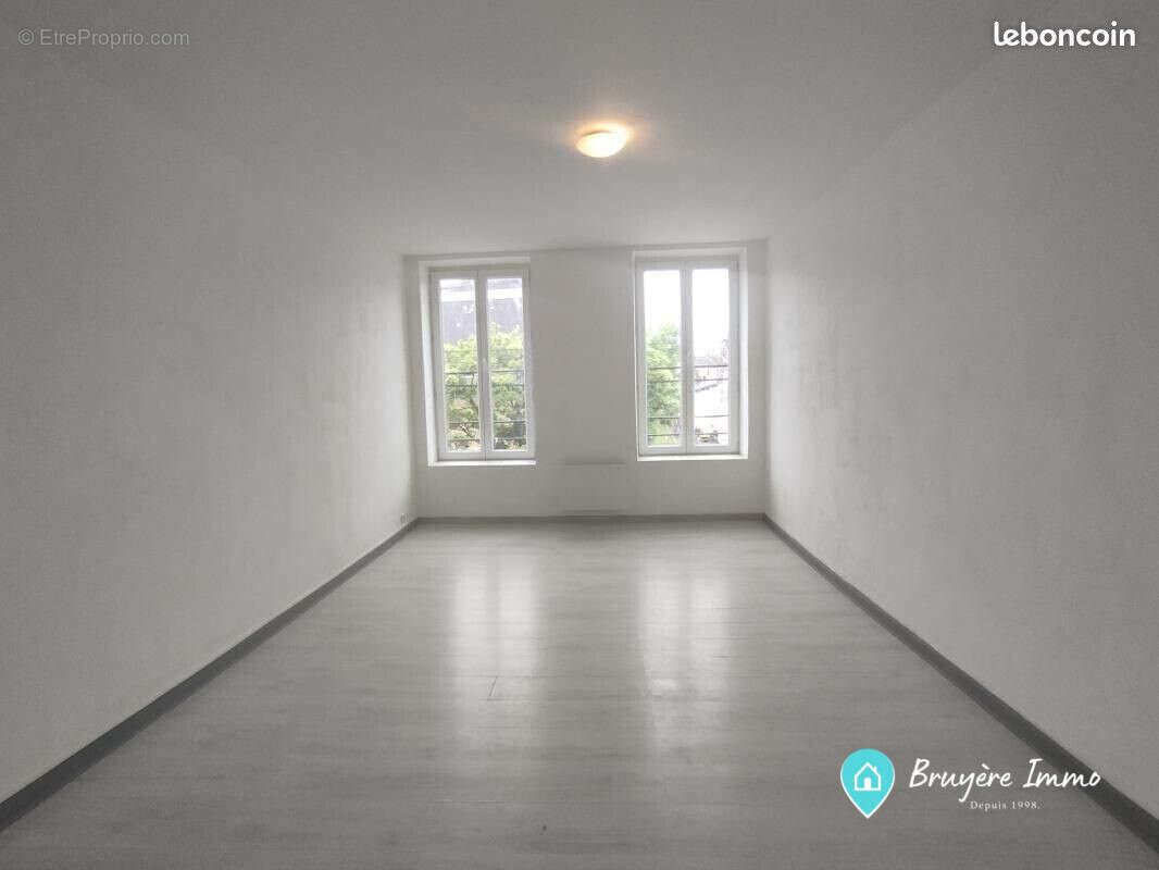 Appartement à FOURMIES