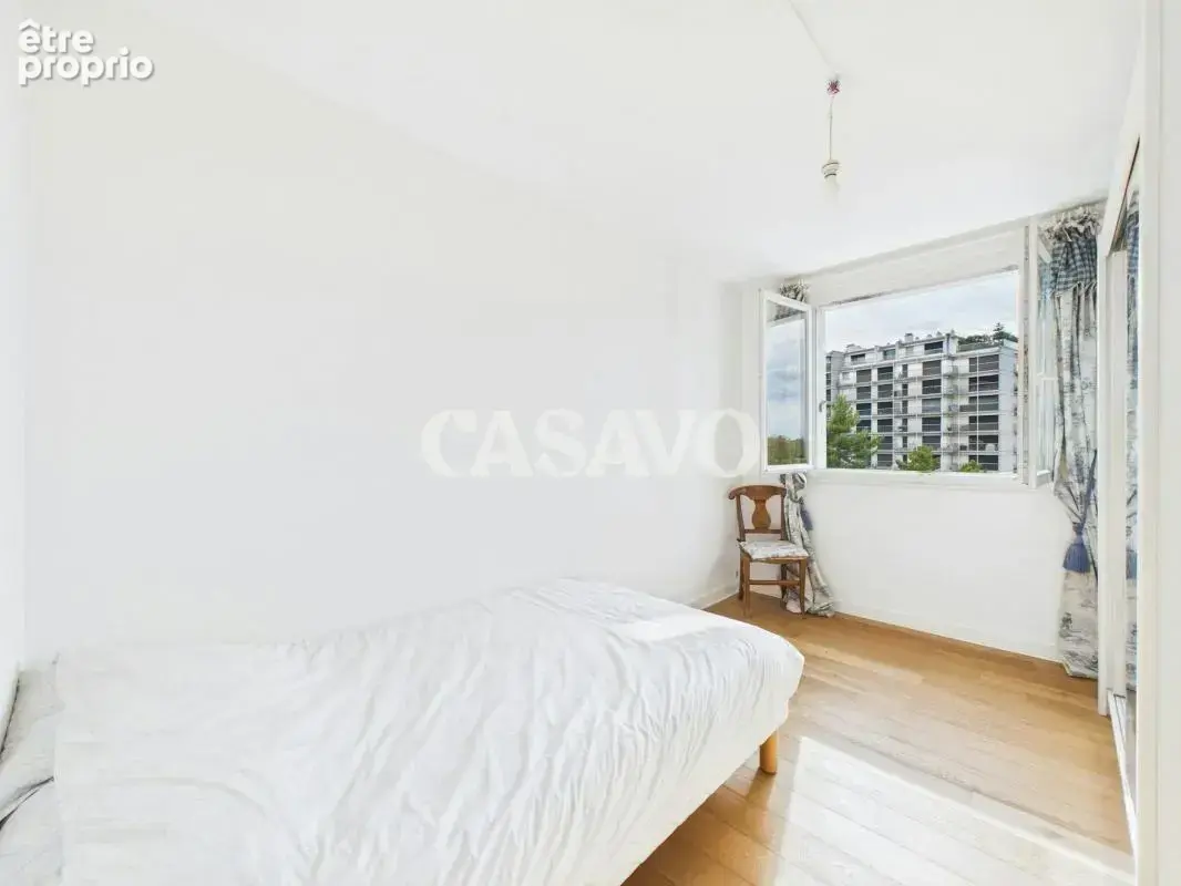 Vente Appartement 4 pièces de 75m² - 92210 Saint-Cloud - photo 10