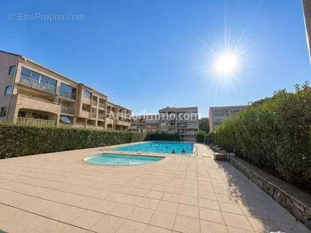 Sainte-maxime – proche centre ville : - photo 12