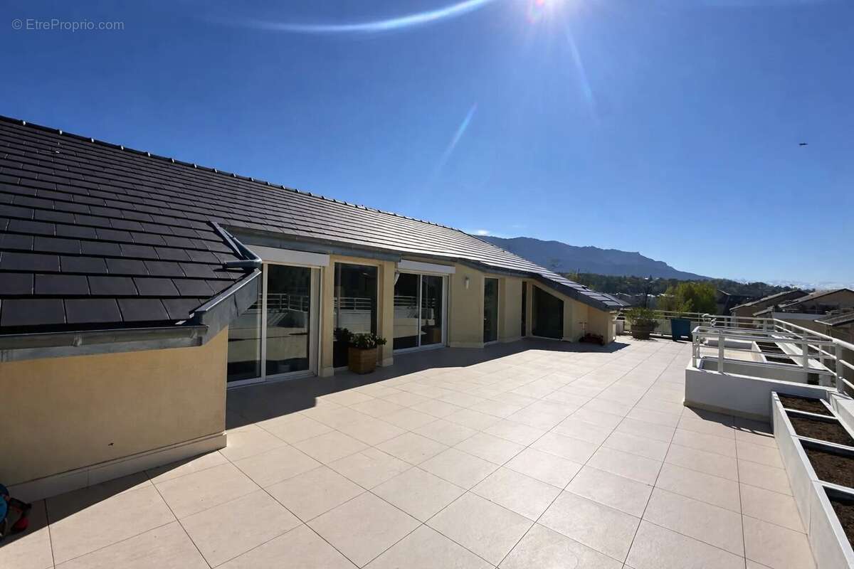 Appartement à AIX-LES-BAINS