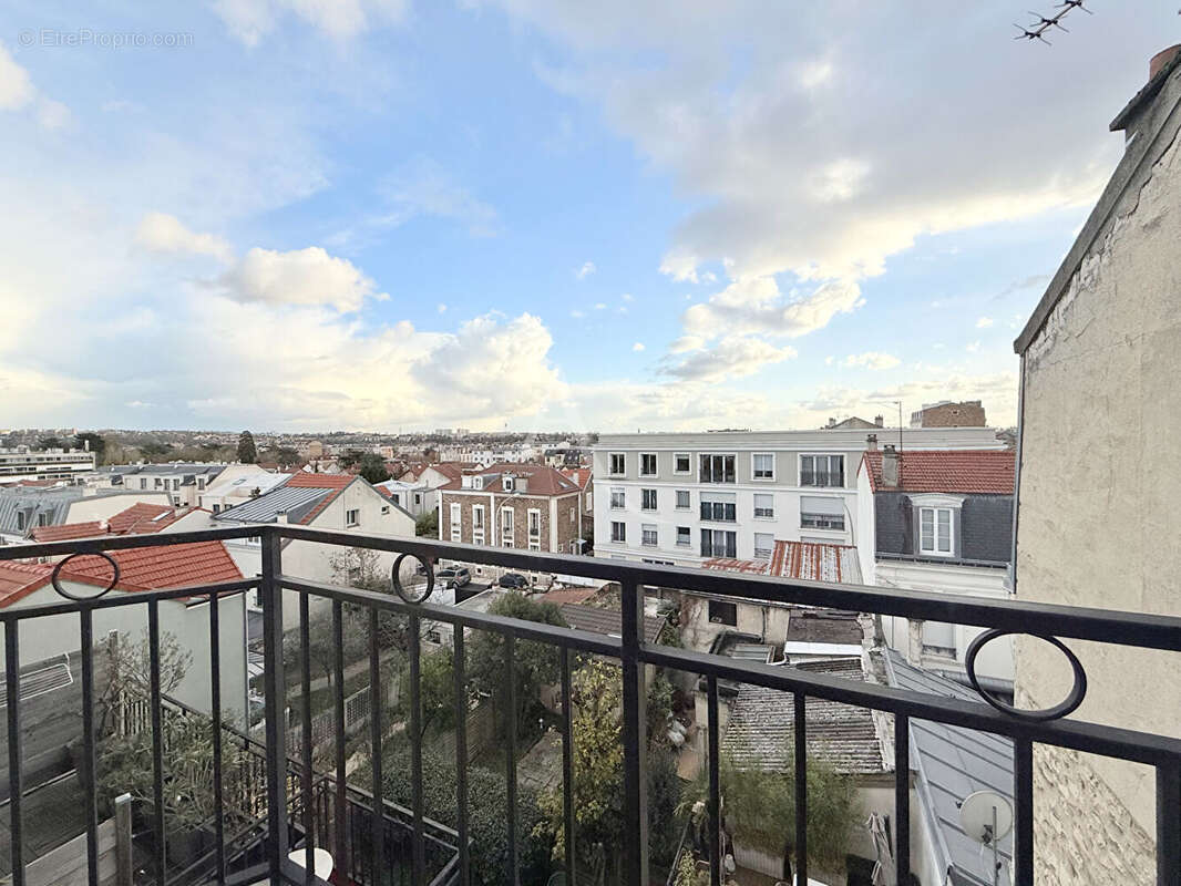 Appartement à LE PERREUX-SUR-MARNE