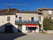 Maison à MONTAGNEY