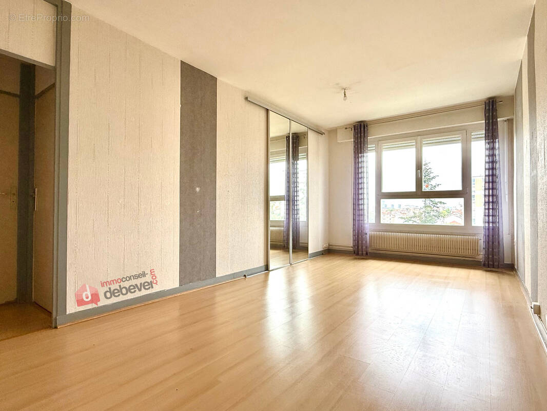 Appartement à LAXOU