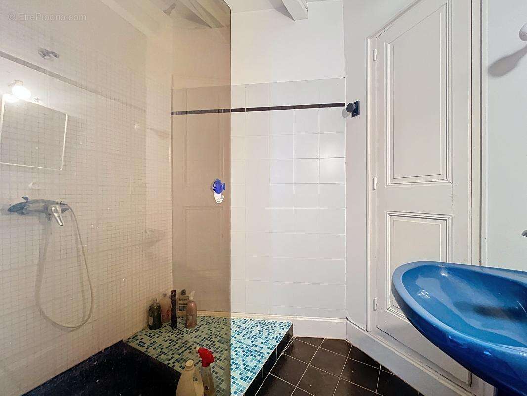 Appartement à CONDRIEU